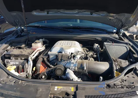 2021 Jeep Grand Cherokee Trackhawk 4X4 из США, поврежденный, VIN 1C4RJFN92MC842535